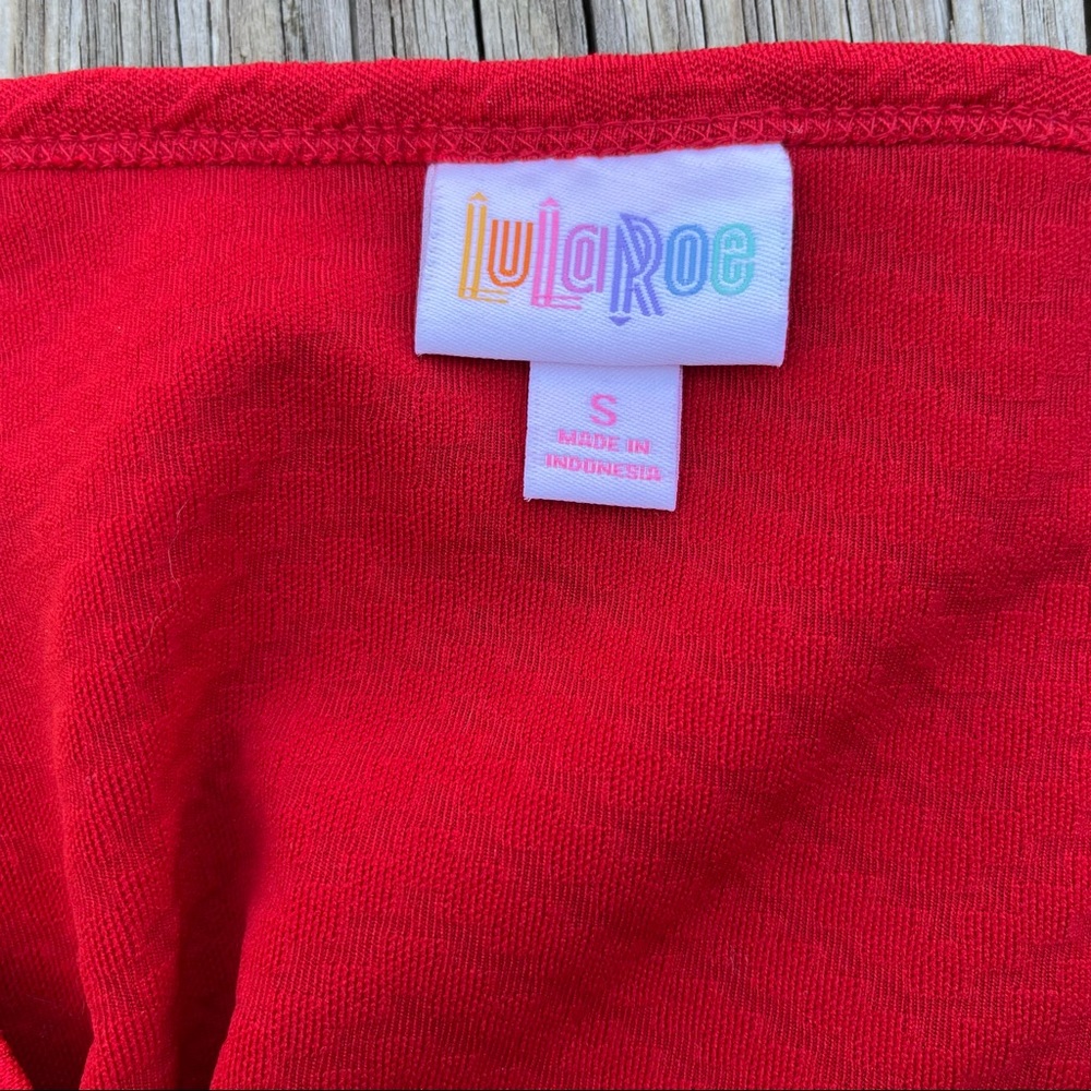 Textured red dress with 3/4 sleeves! - Picture 8 of 8